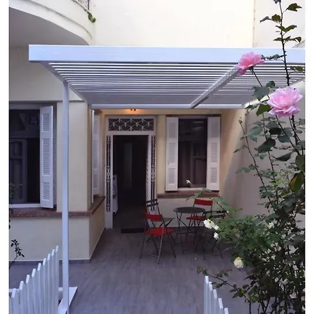 Renovated Next To Old Town Chania (Crete)
