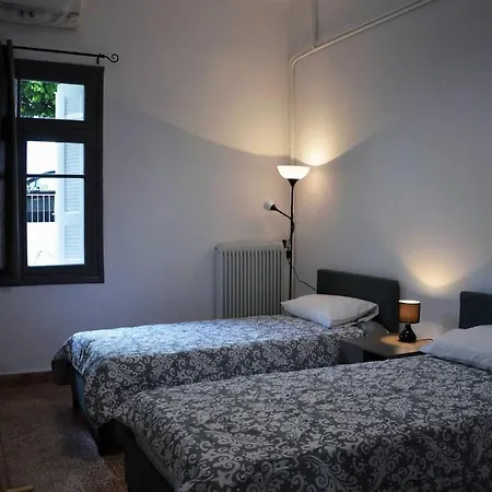 Renovated Next To Old Town Holiday home *