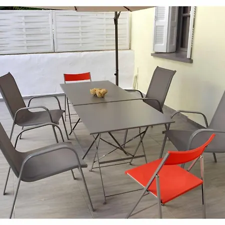 Renovated Next To Old Town *